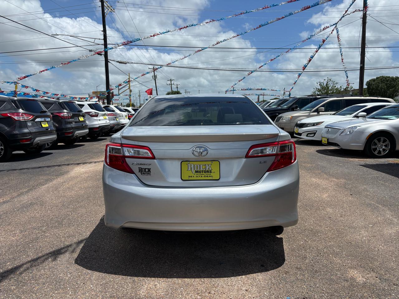 Toyota Camry 4dr Sedan LE Auto 2012