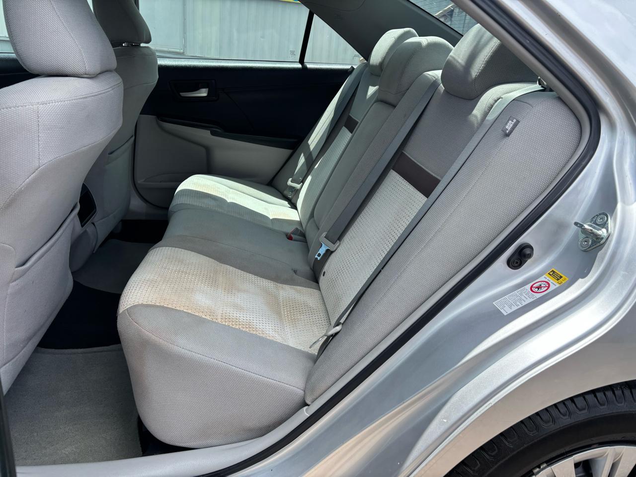 Toyota Camry 4dr Sedan LE Auto 2012