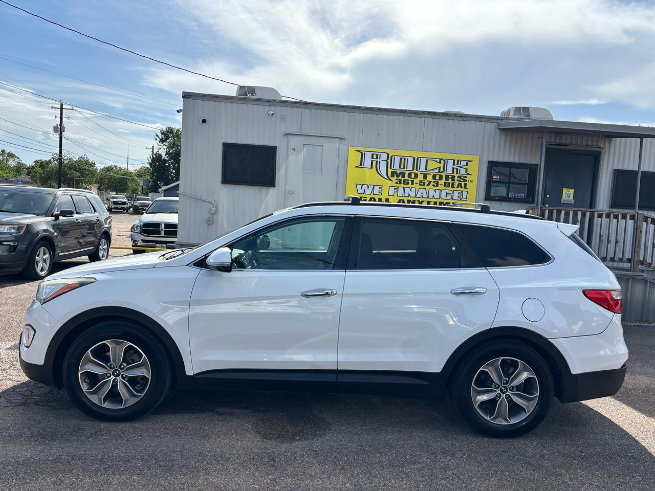 Hyundai Santa Fe FWD 4dr GLS 2014