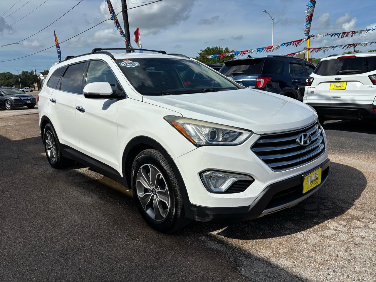 Hyundai Santa Fe FWD 4dr GLS 2014