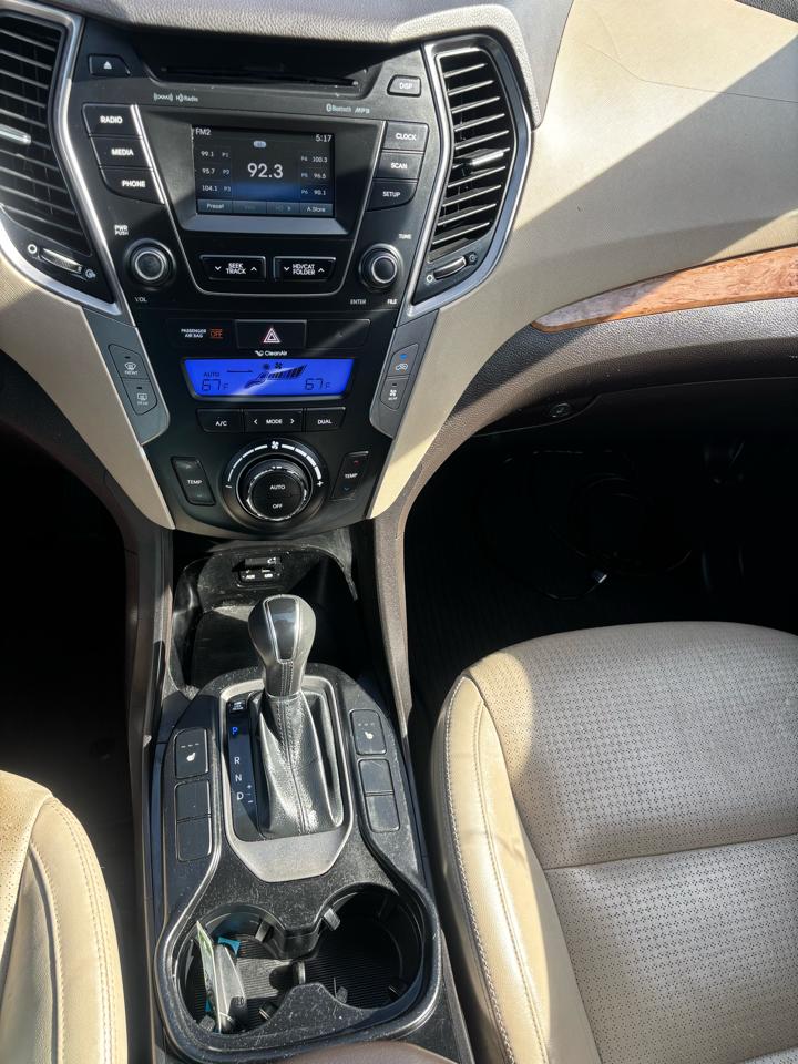 Hyundai Santa Fe FWD 4dr GLS 2014