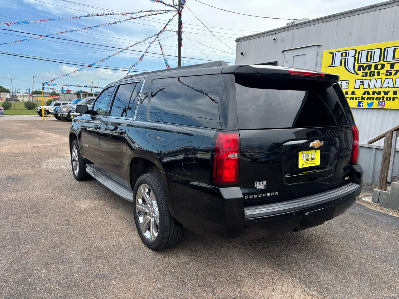 Chevrolet Suburban 2WD 4dr LTZ 2015