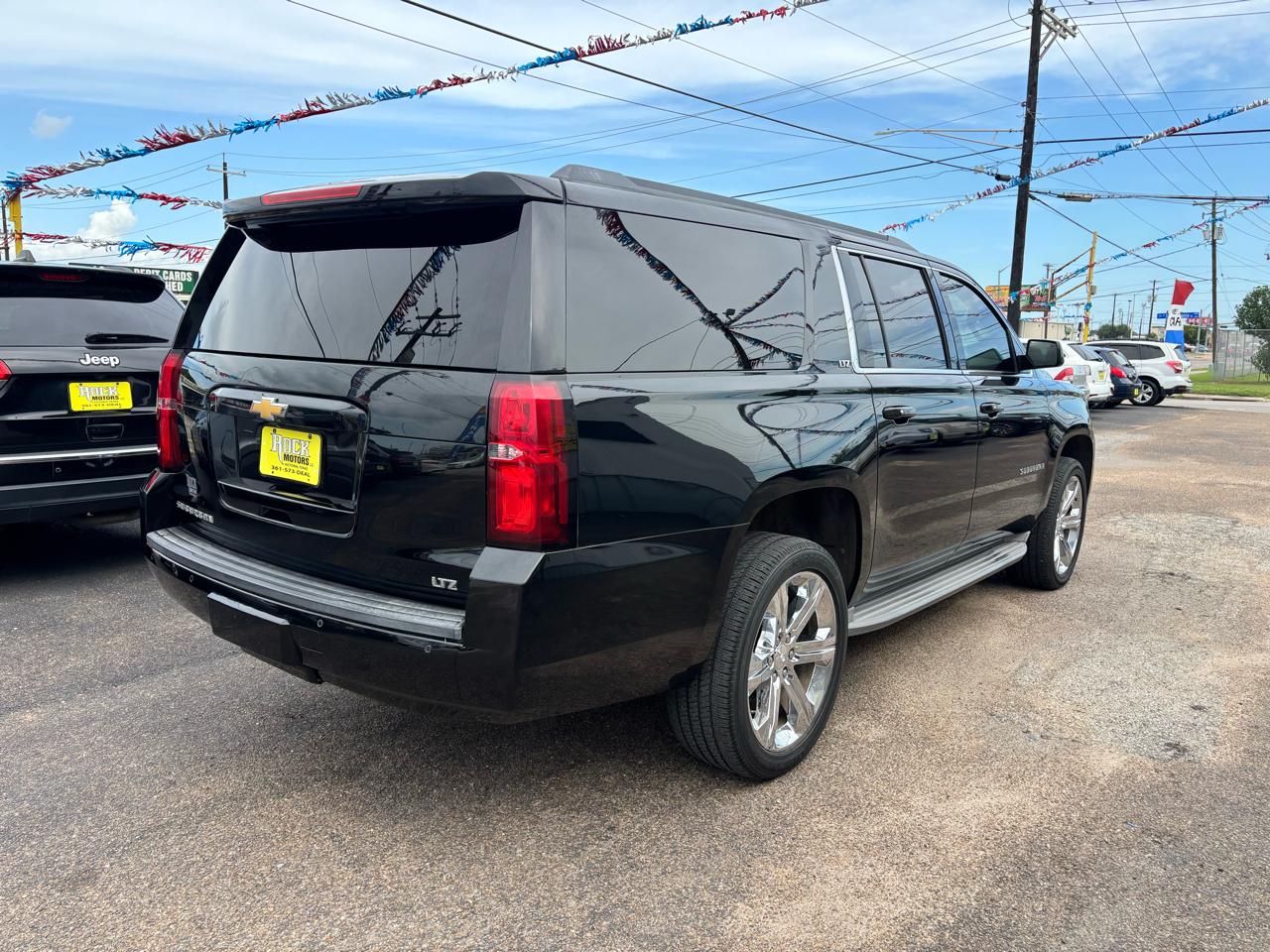 Chevrolet Suburban 2WD 4dr LTZ 2015