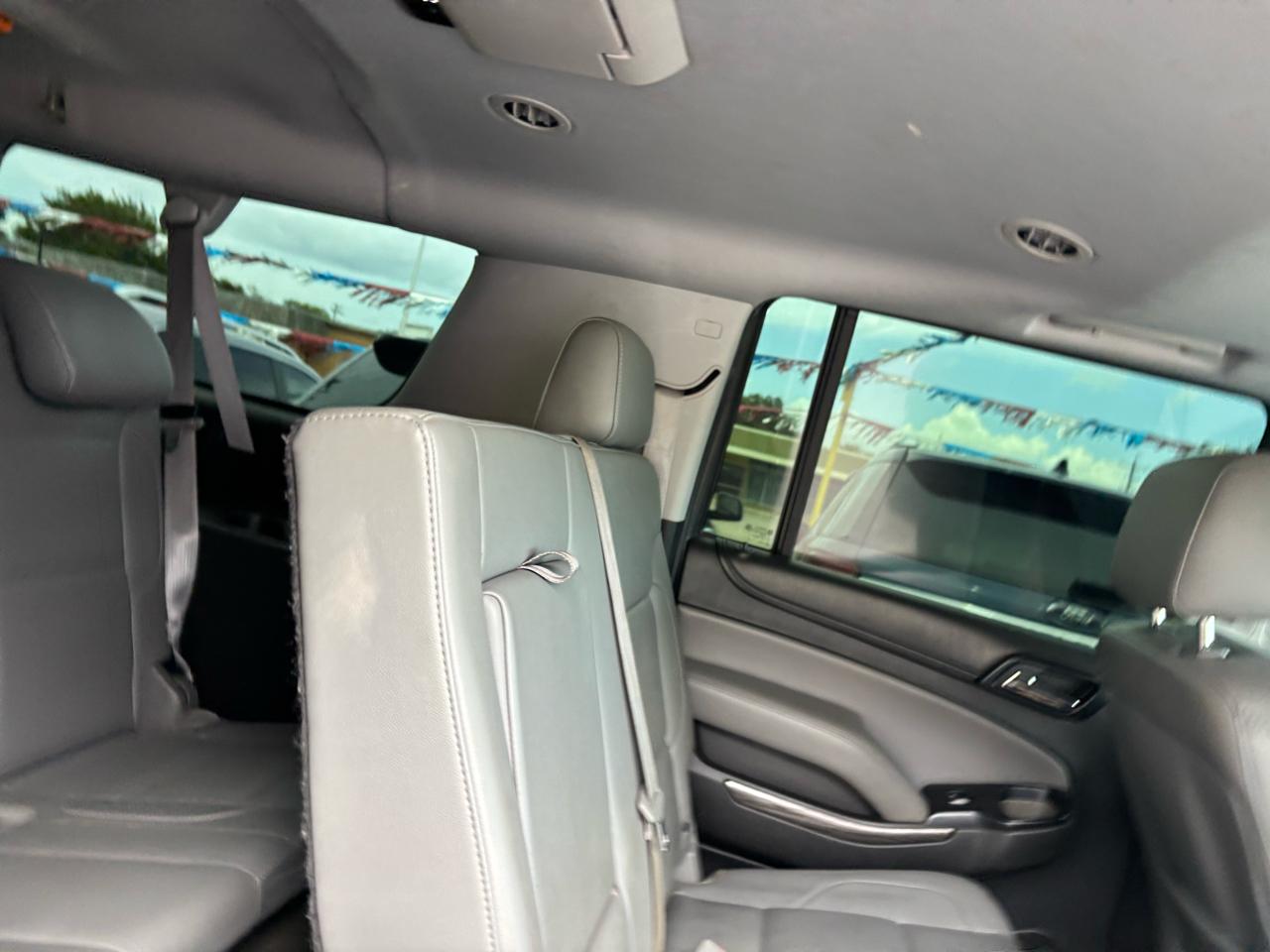 Chevrolet Suburban 2WD 4dr LTZ 2015