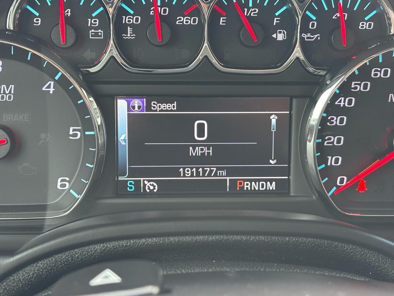 Chevrolet Suburban 2WD 4dr LTZ 2015