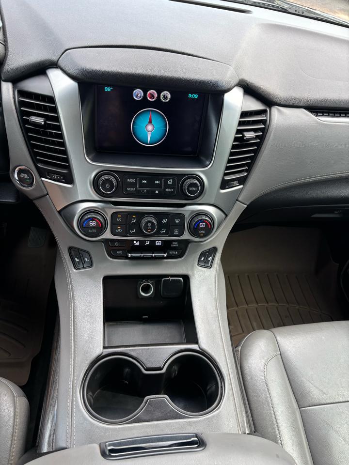 Chevrolet Suburban 2WD 4dr LTZ 2015