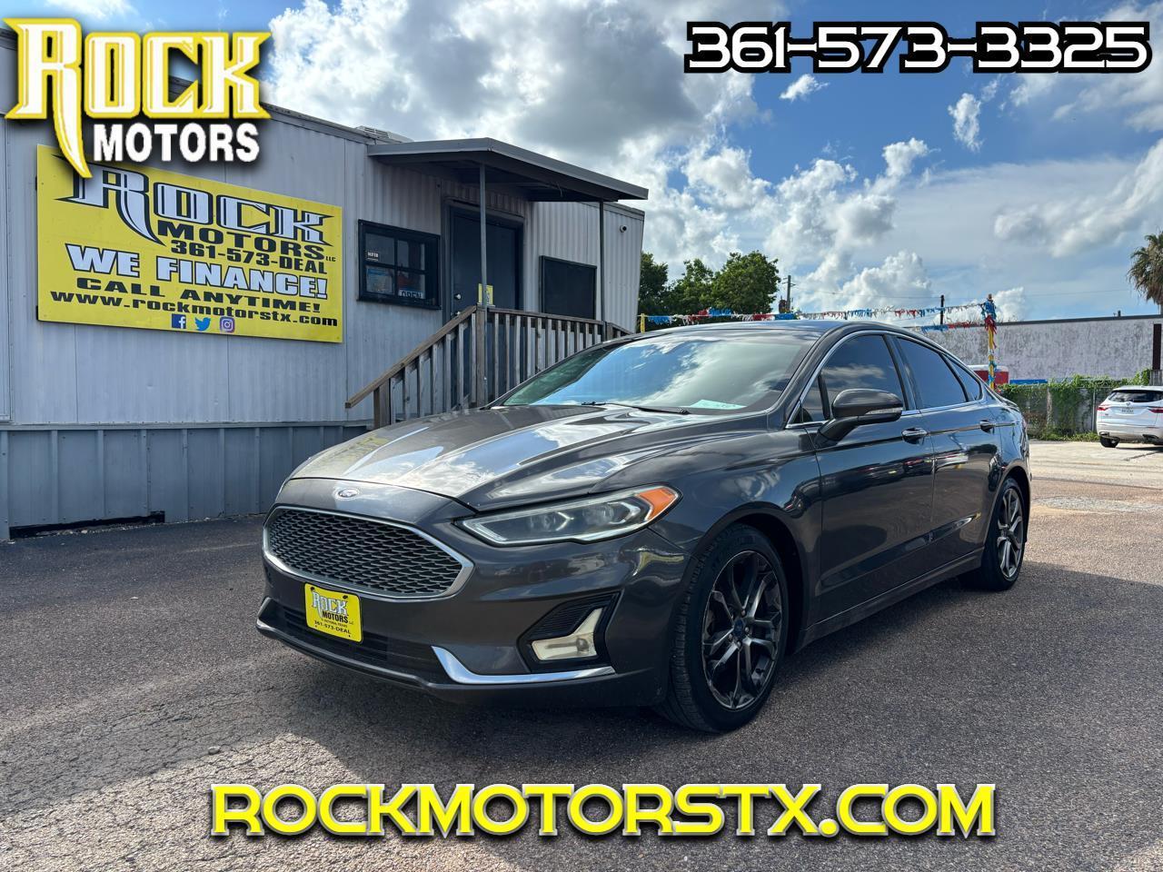 Ford Fusion Hybrid Titanium FWD 2019