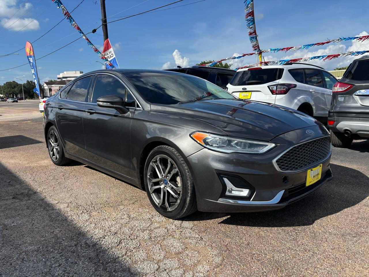 Ford Fusion Hybrid Titanium FWD 2019