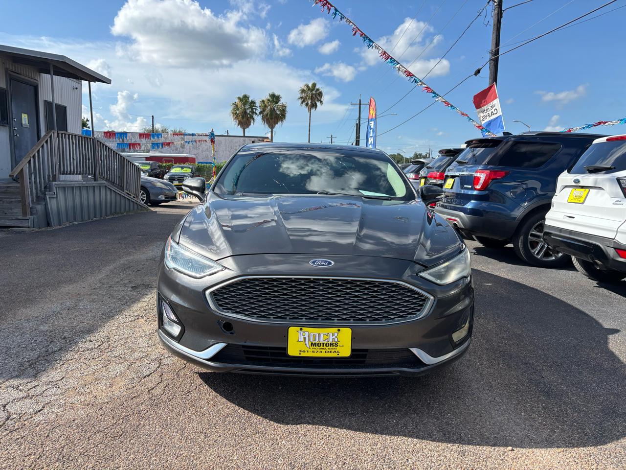 Ford Fusion Hybrid Titanium FWD 2019
