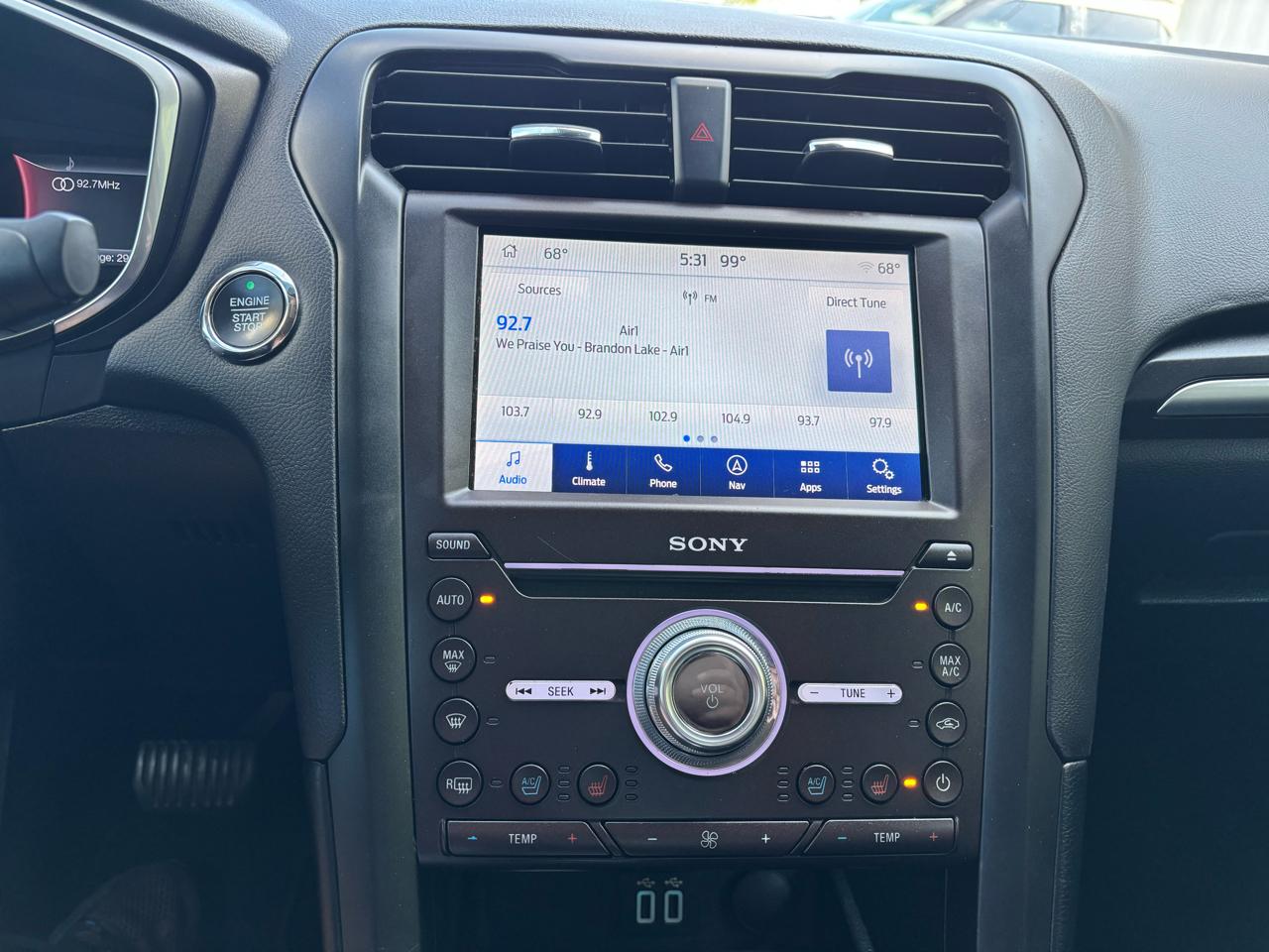 Ford Fusion Hybrid Titanium FWD 2019