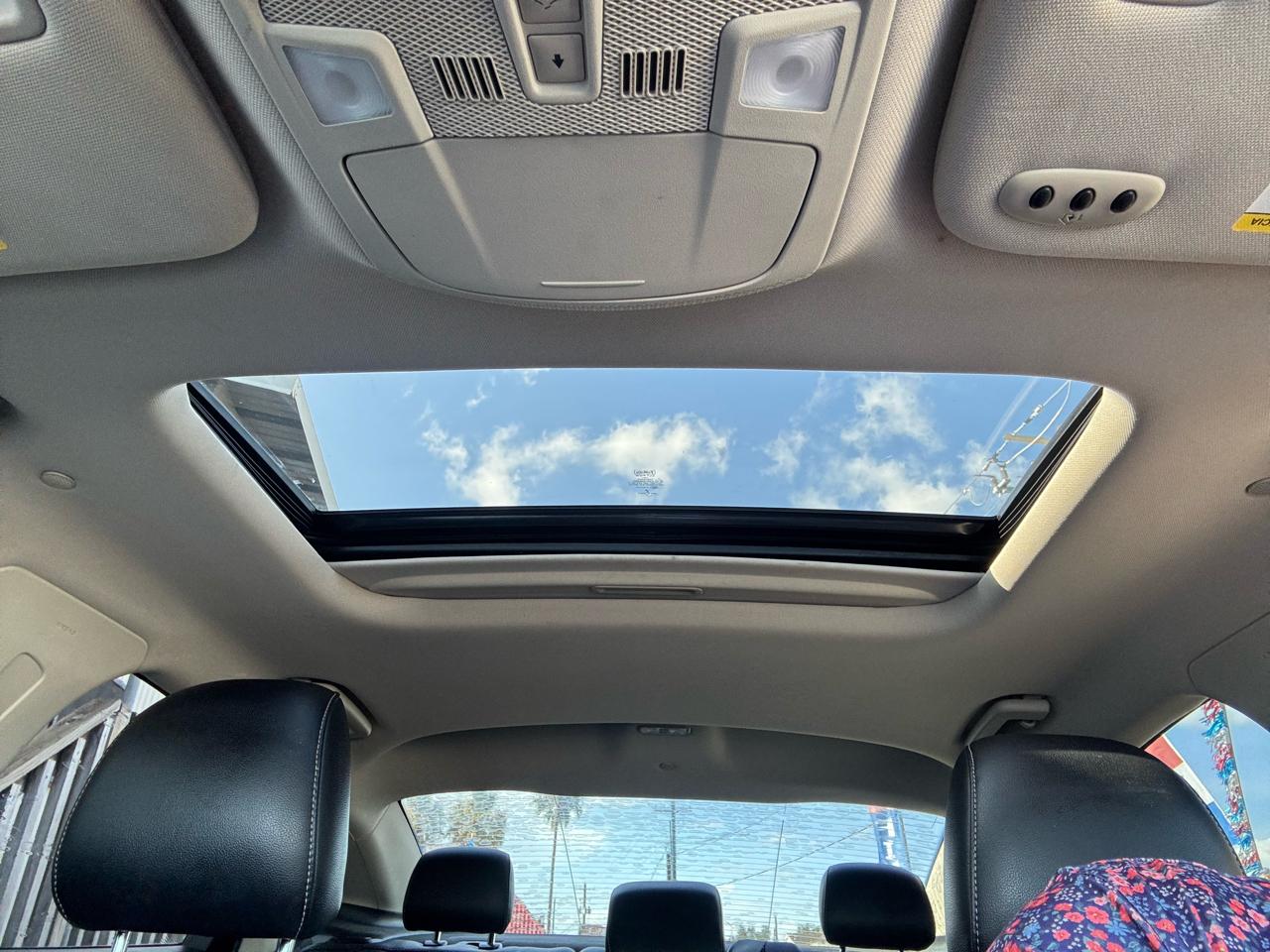Ford Fusion Hybrid Titanium FWD 2019