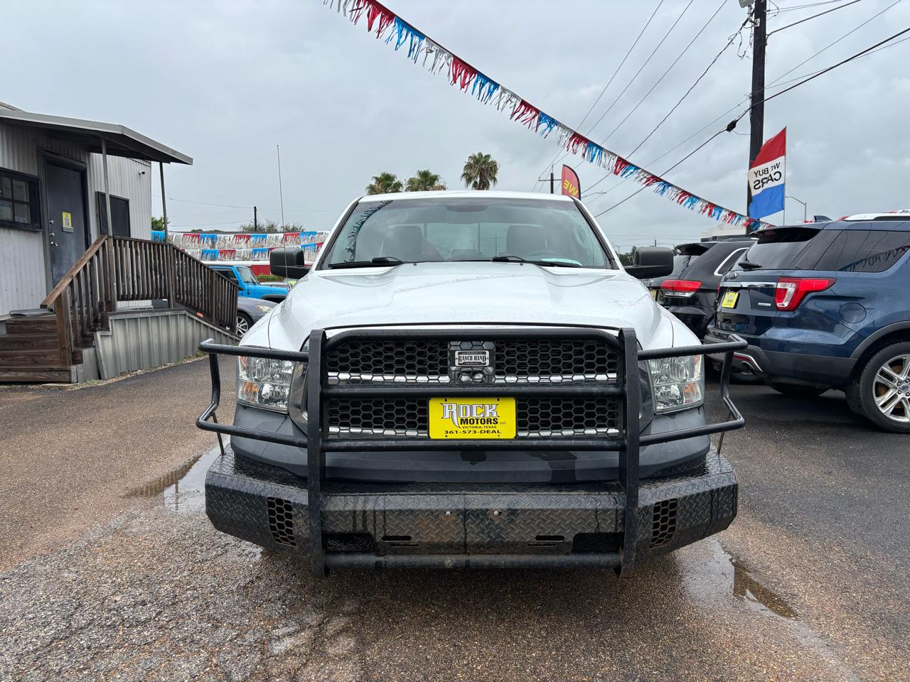 RAM 1500 Tradesman 4x2 Quad Cab 6'4" Box 2018