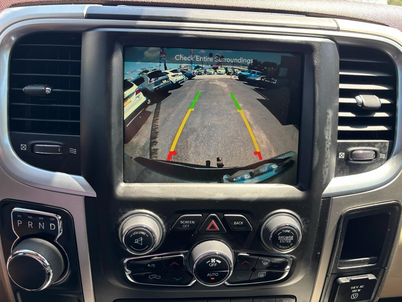 RAM 1500 Lone Star 4x2 Crew Cab 5'7" Box 2017