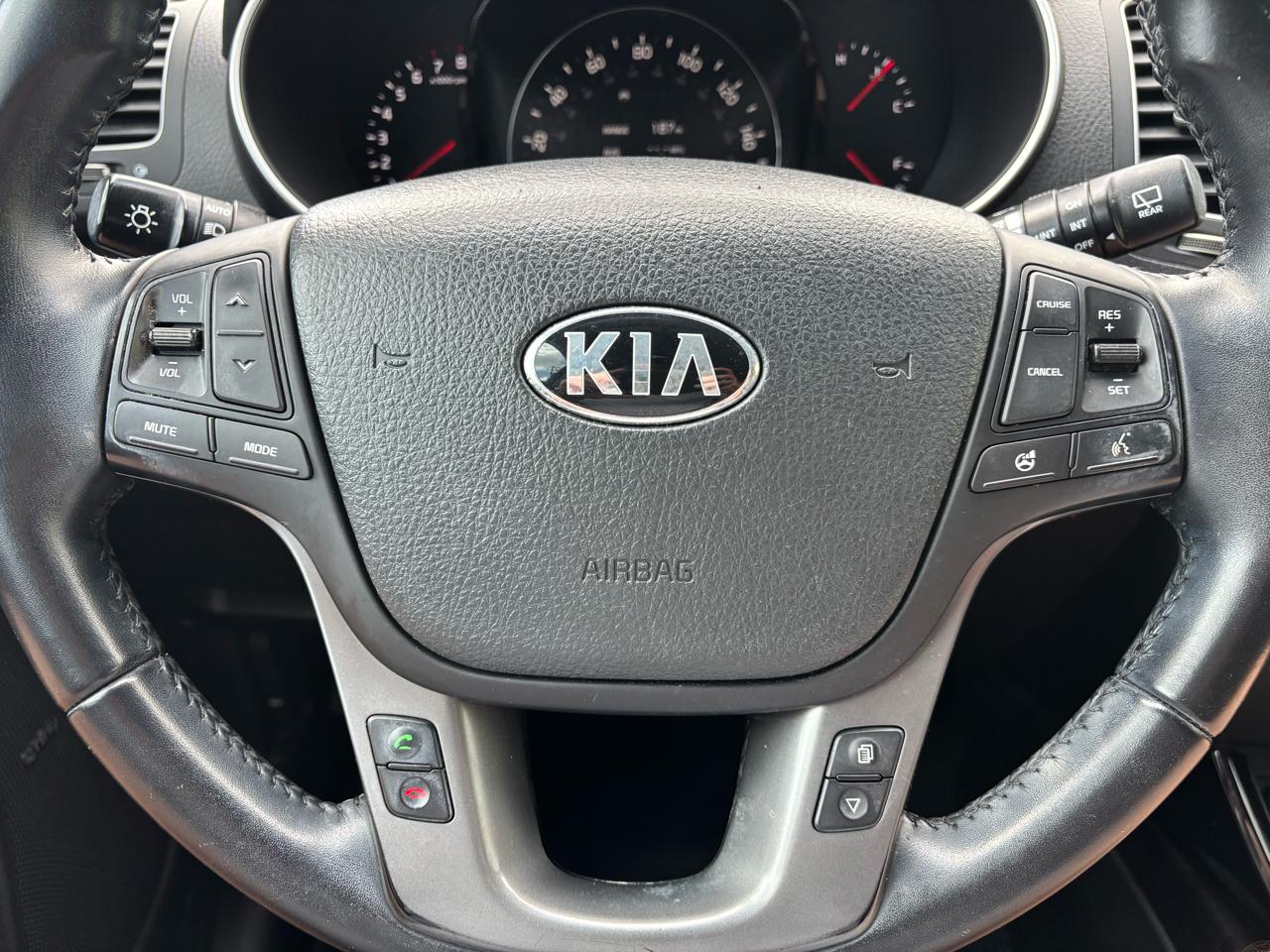 Kia Sorento 2WD 4dr V6 EX 2015
