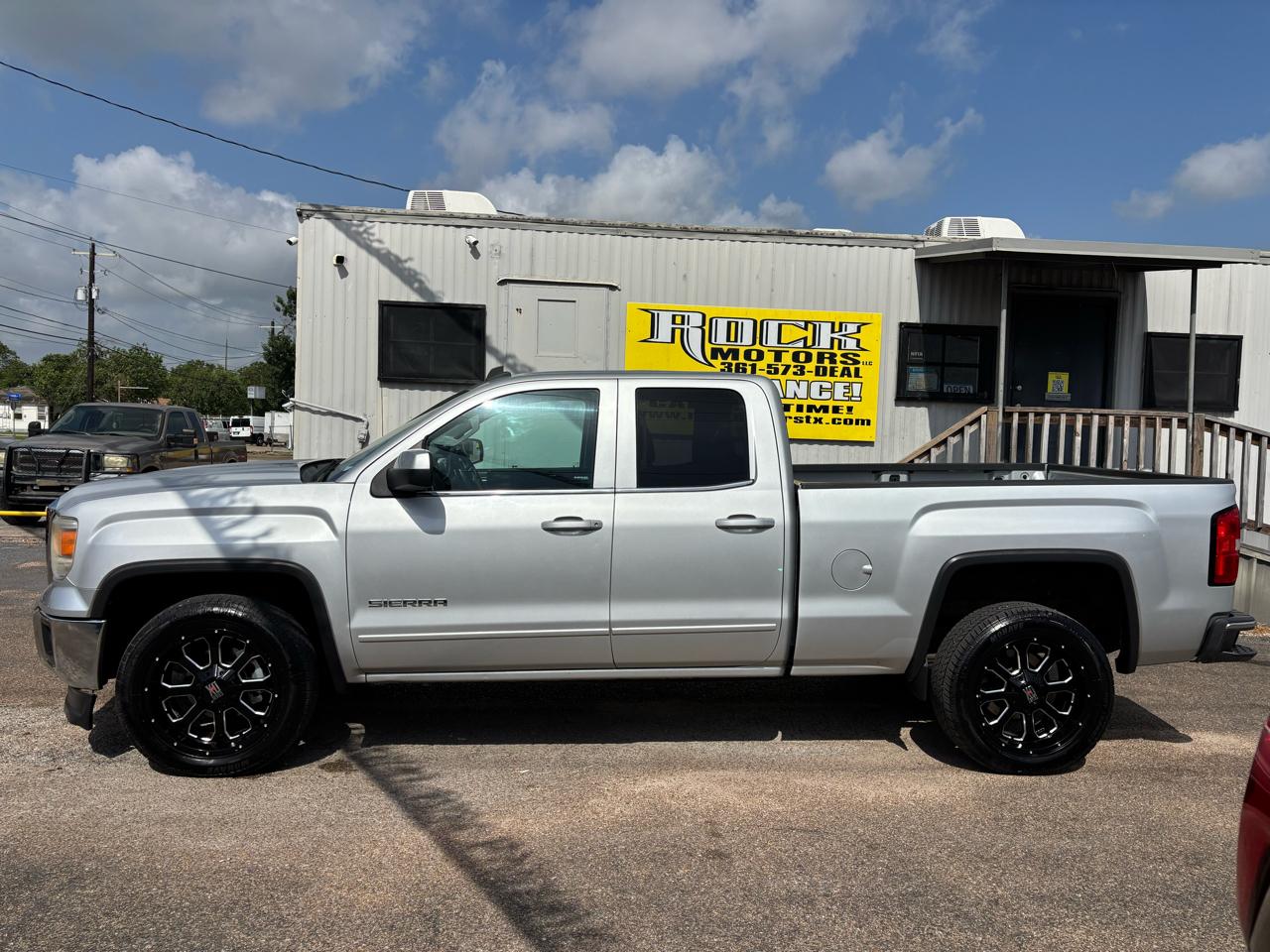 GMC Sierra 1500 2WD Double Cab 143.5" SLE 2014