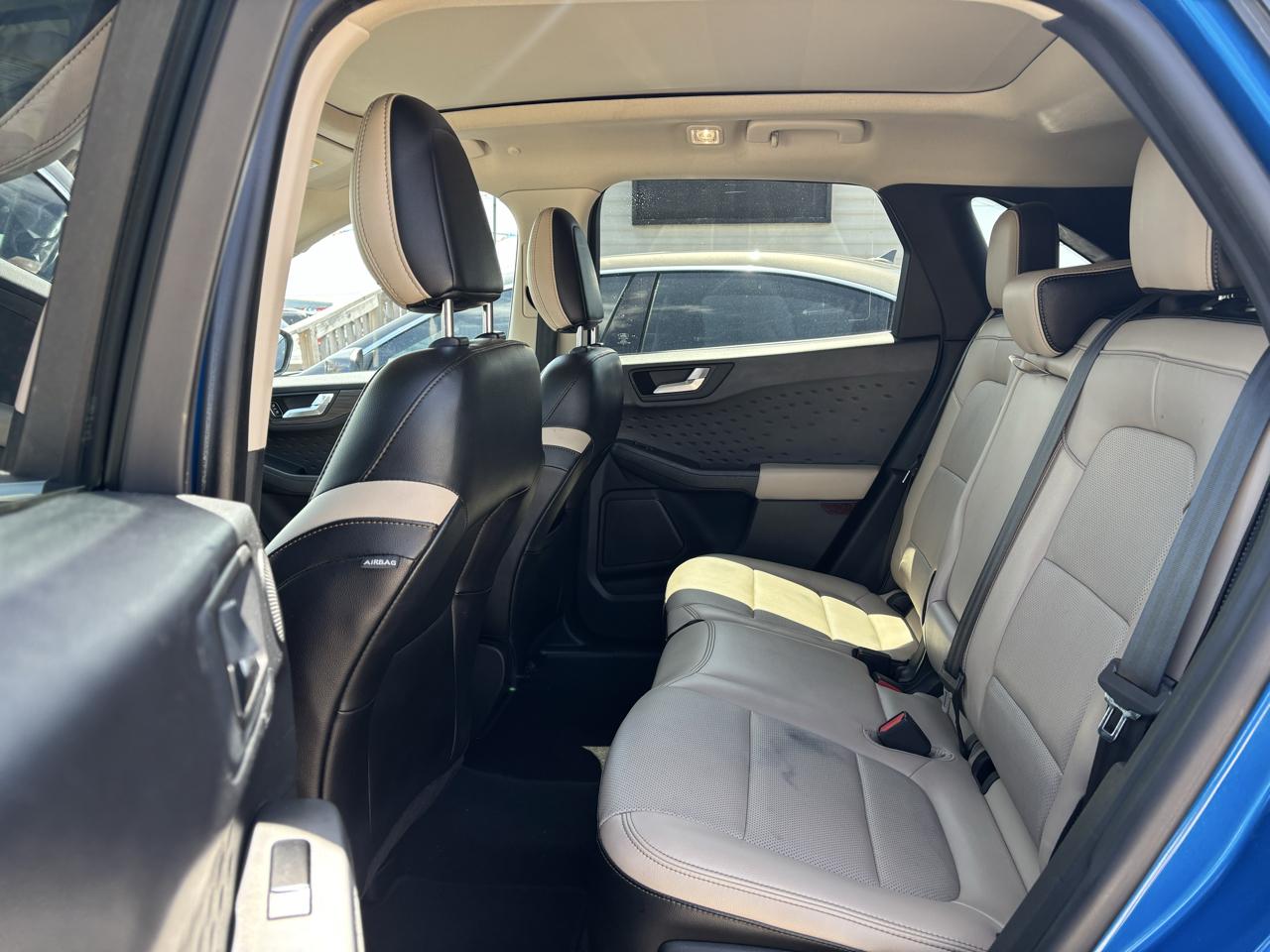 Ford Escape Titanium Hybrid AWD 2020