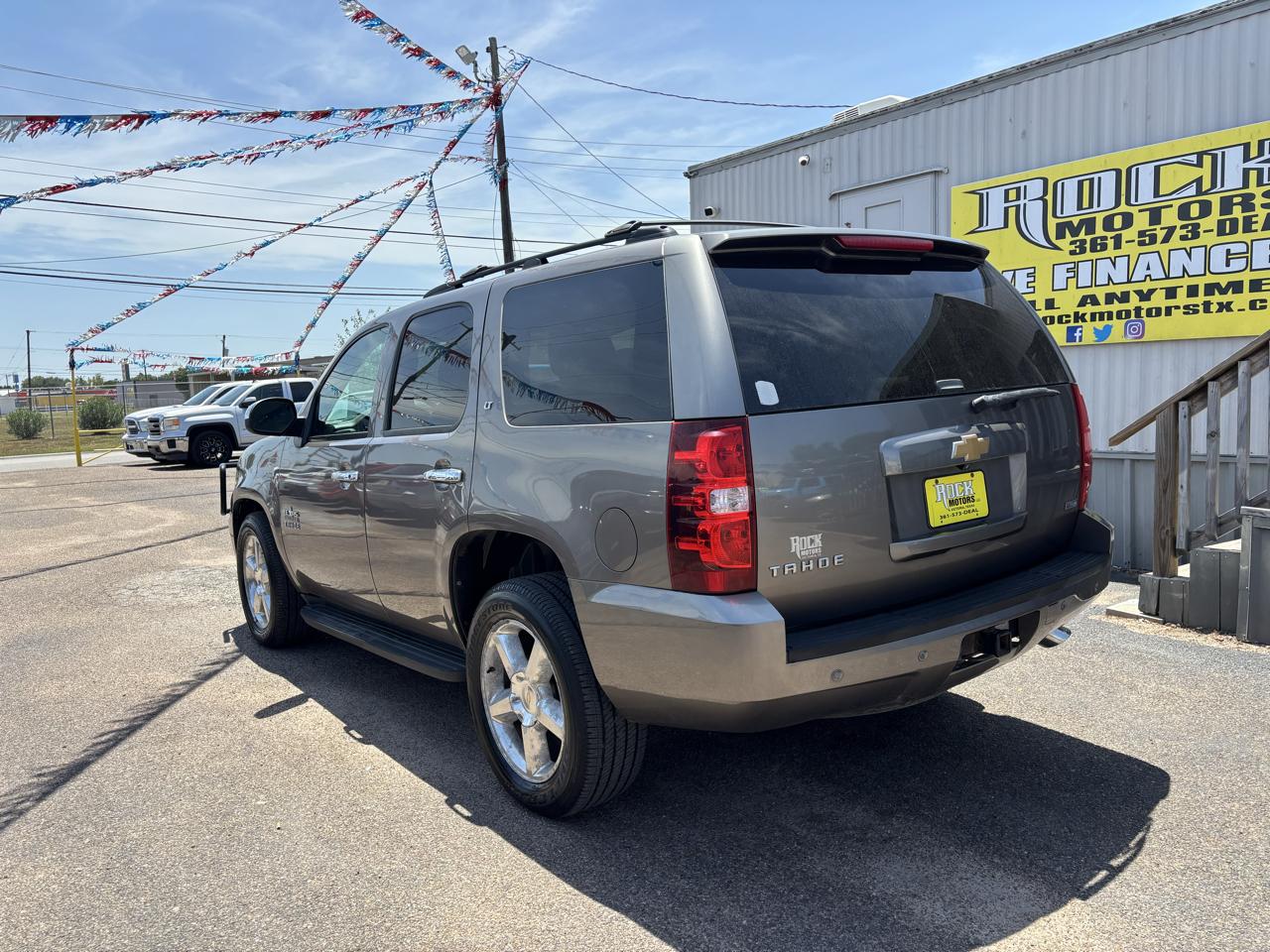 Chevrolet Tahoe 2WD 4dr 1500 LT 2012