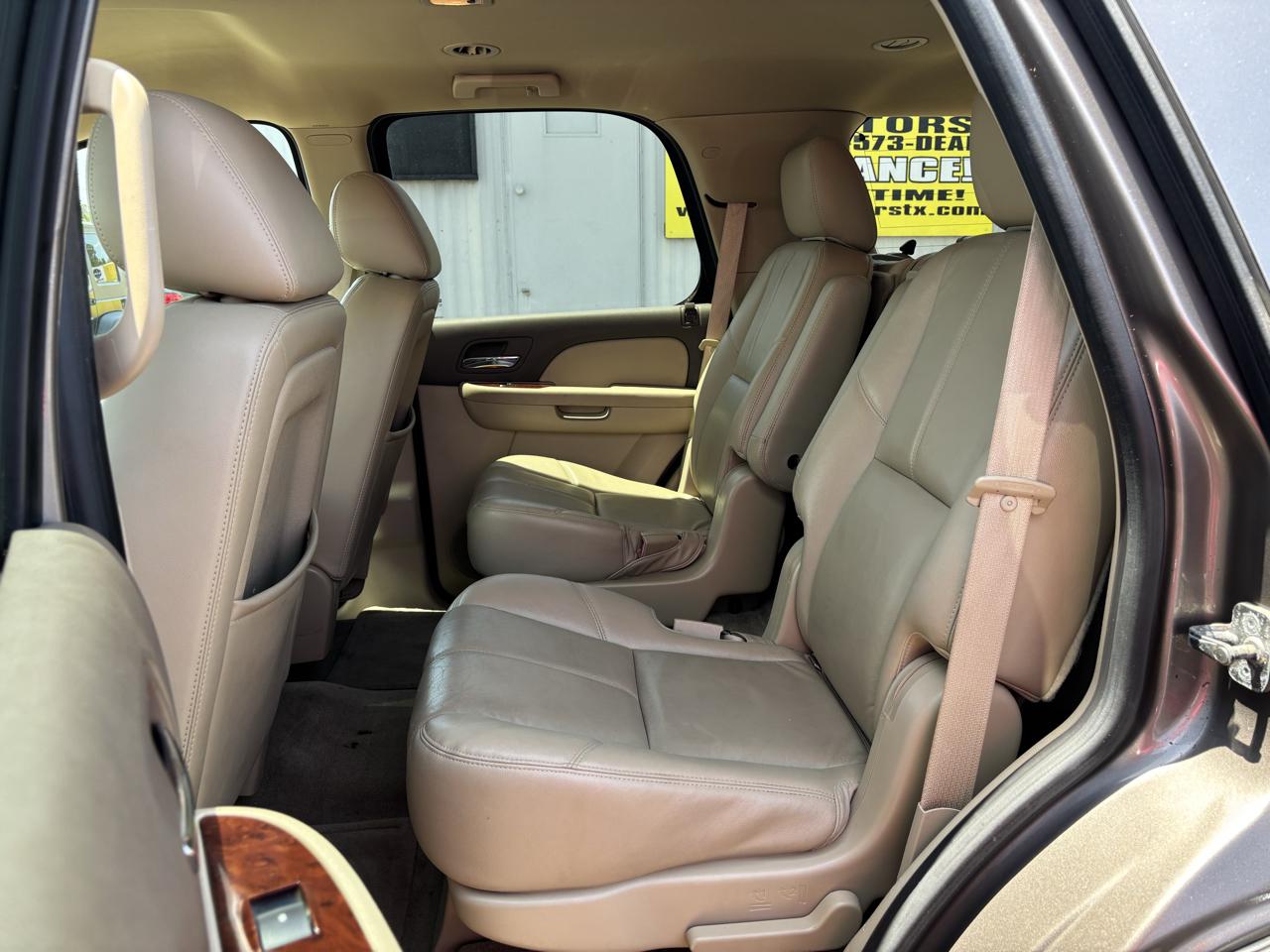 Chevrolet Tahoe 2WD 4dr 1500 LT 2012