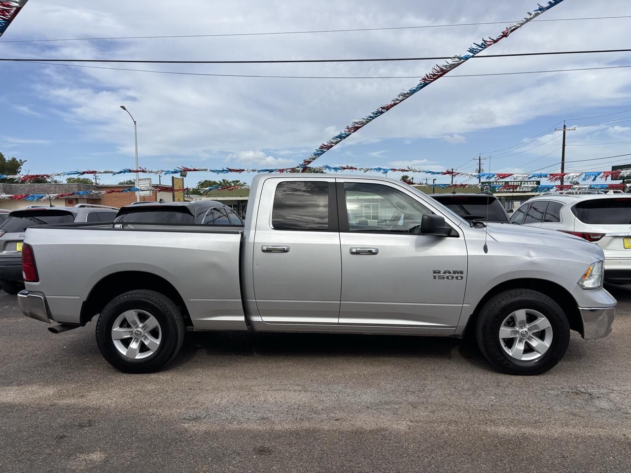 RAM 1500 2WD Quad Cab 140.5" SLT 2013