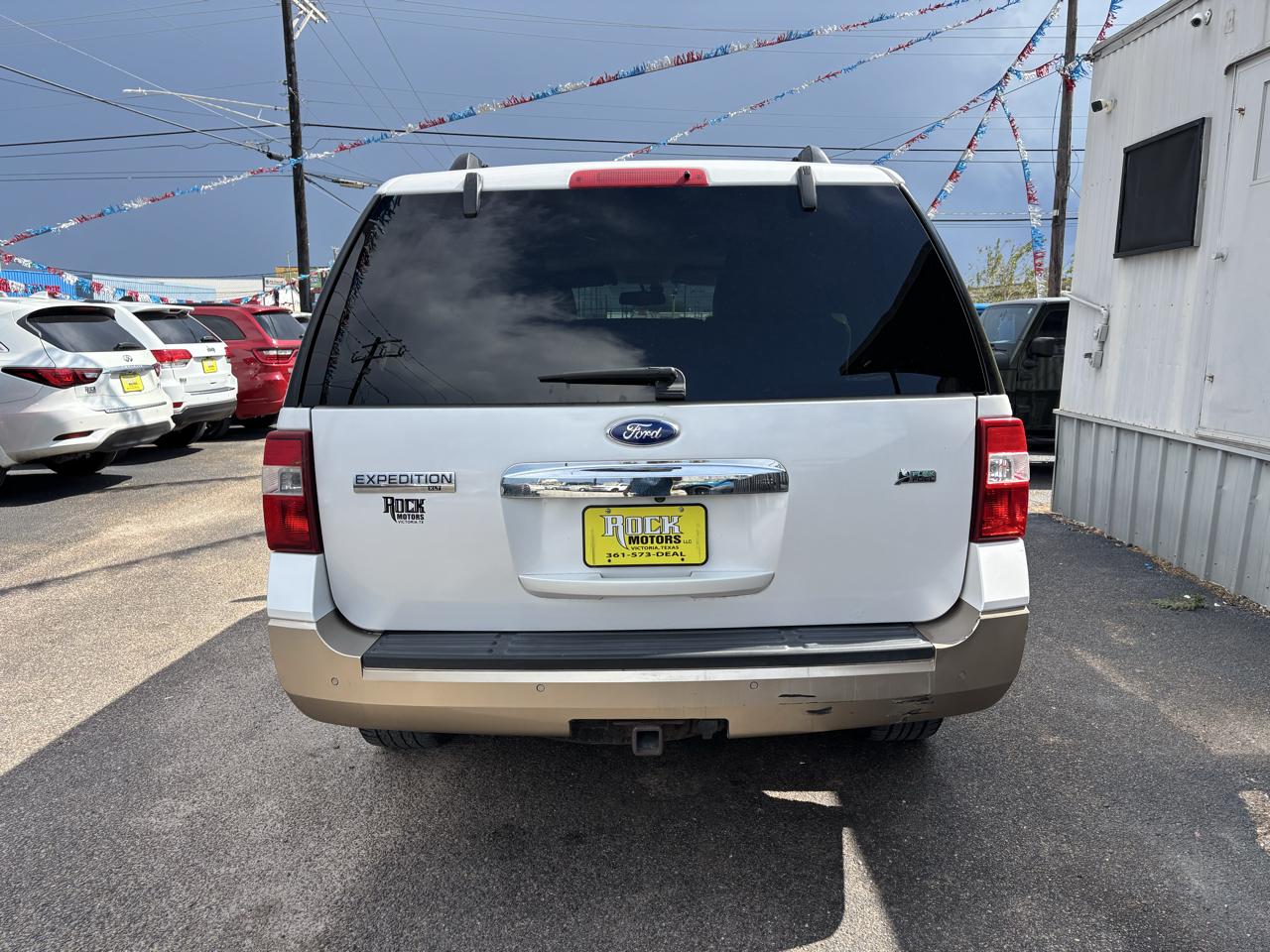 Ford Expedition 2WD 4dr XLT 2011