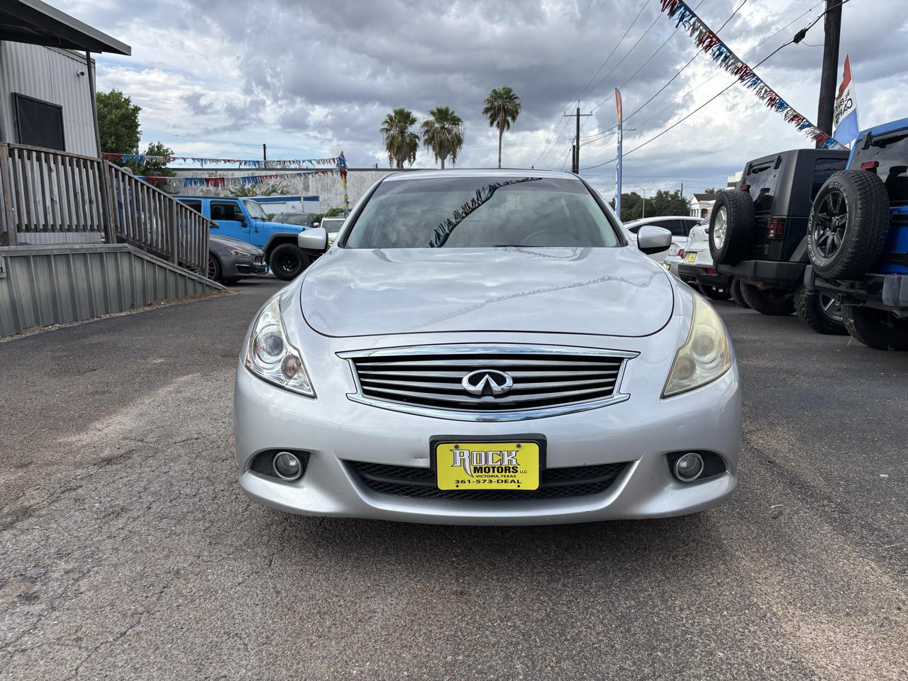 Infiniti G37 Sedan 4dr Journey RWD 2013