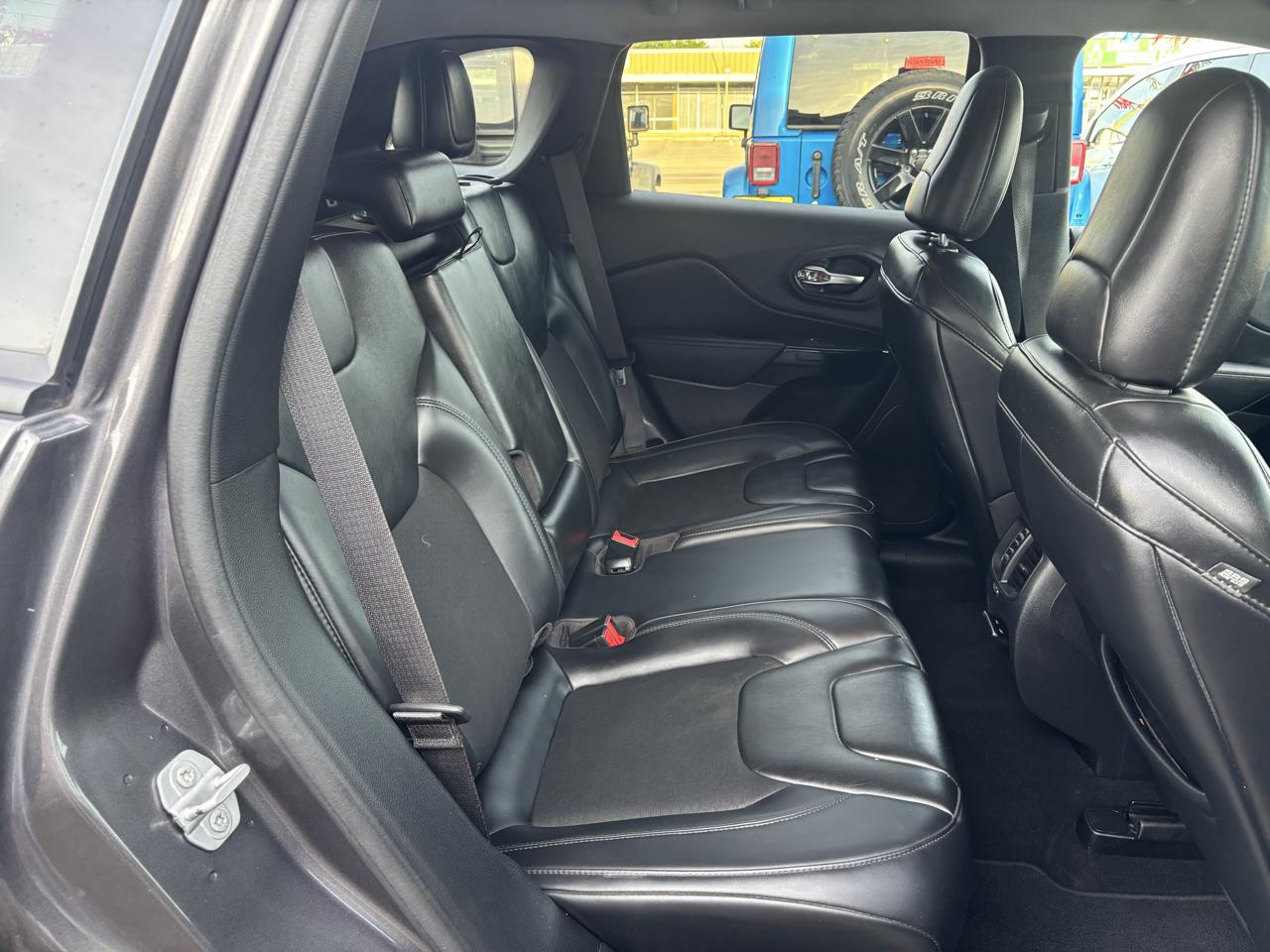 Jeep Cherokee Altitude FWD 2020