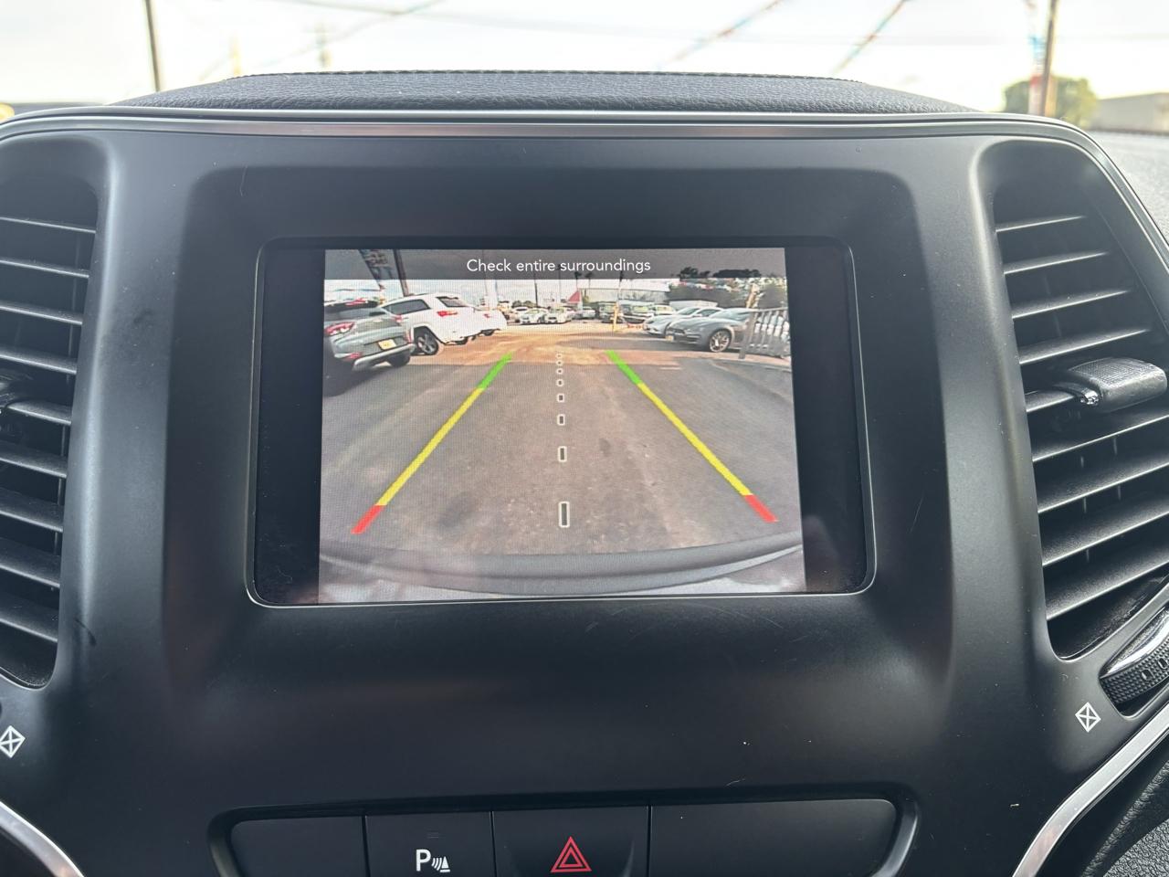 Jeep Cherokee Altitude FWD 2020