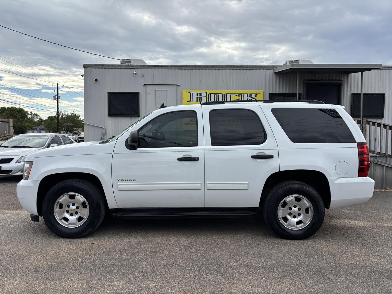 Chevrolet Tahoe 2WD 4dr 1500 LS 2009