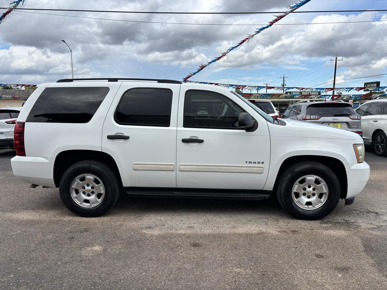 Chevrolet Tahoe 2WD 4dr 1500 LS 2009