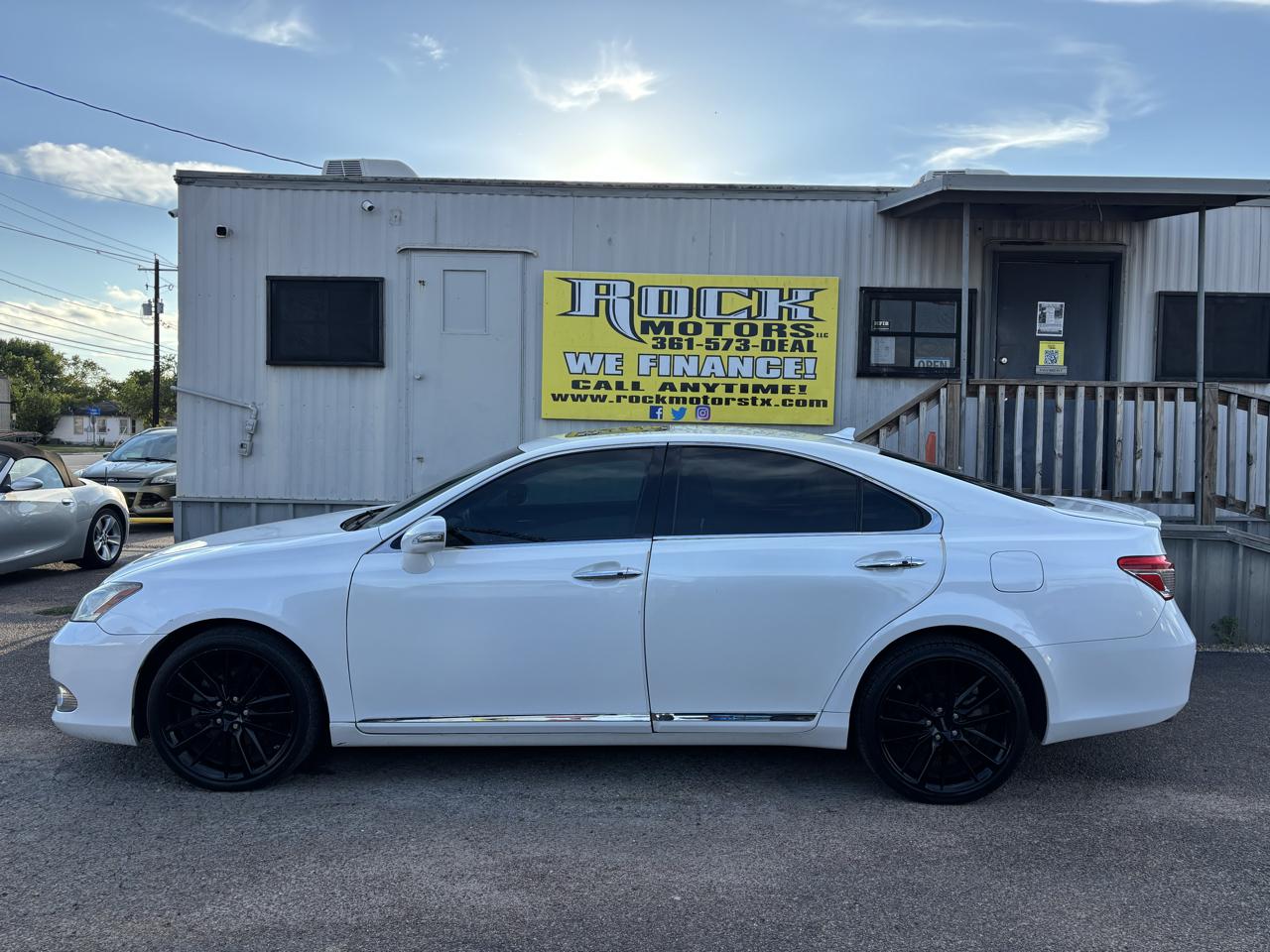 Lexus ES 350 4dr Sdn 2010