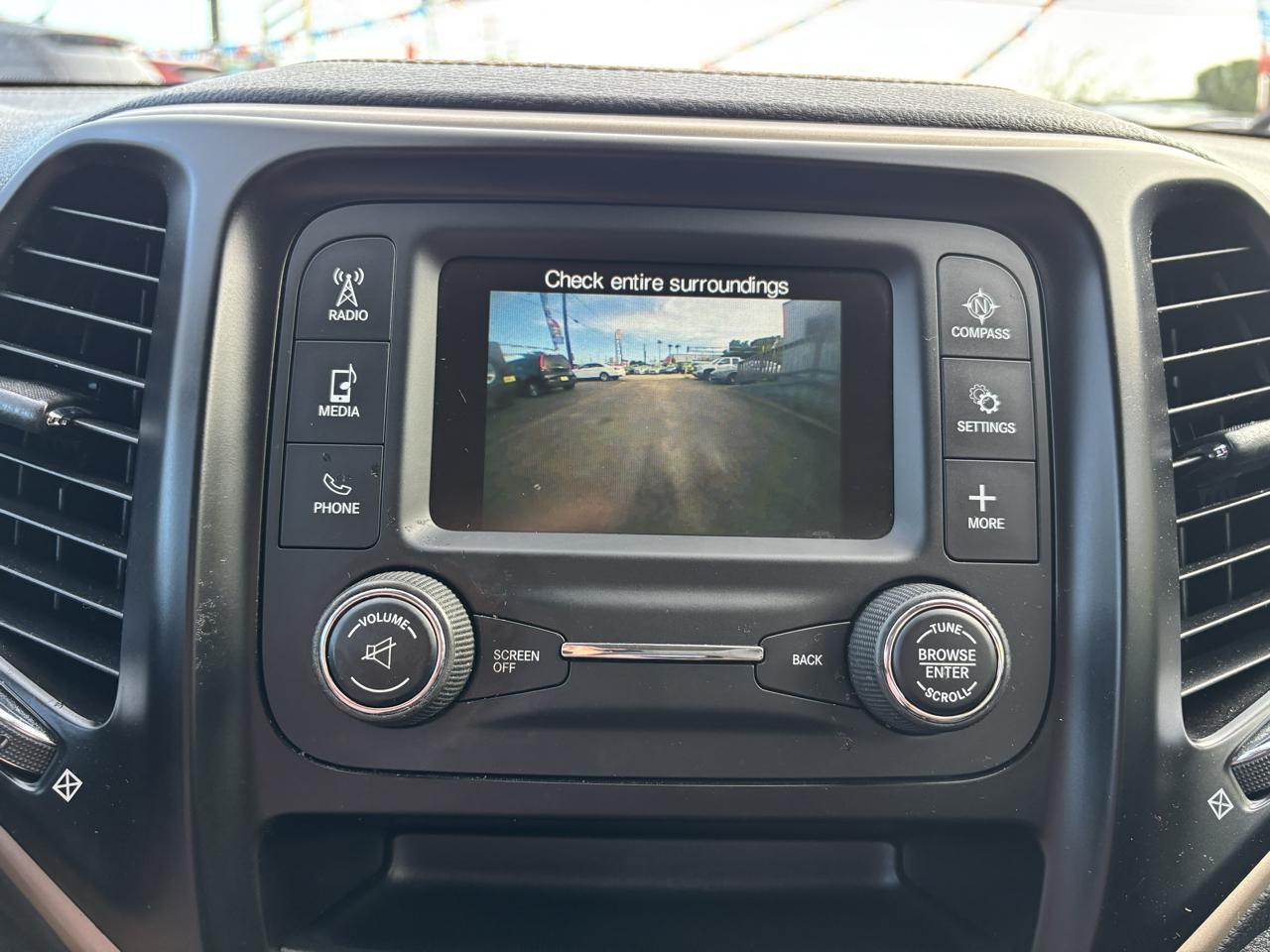 Jeep Cherokee Latitude FWD 2018