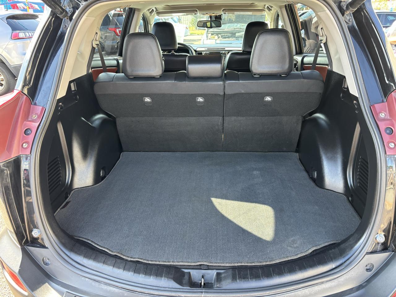 Toyota RAV4 FWD 4dr Limited (Natl) 2015