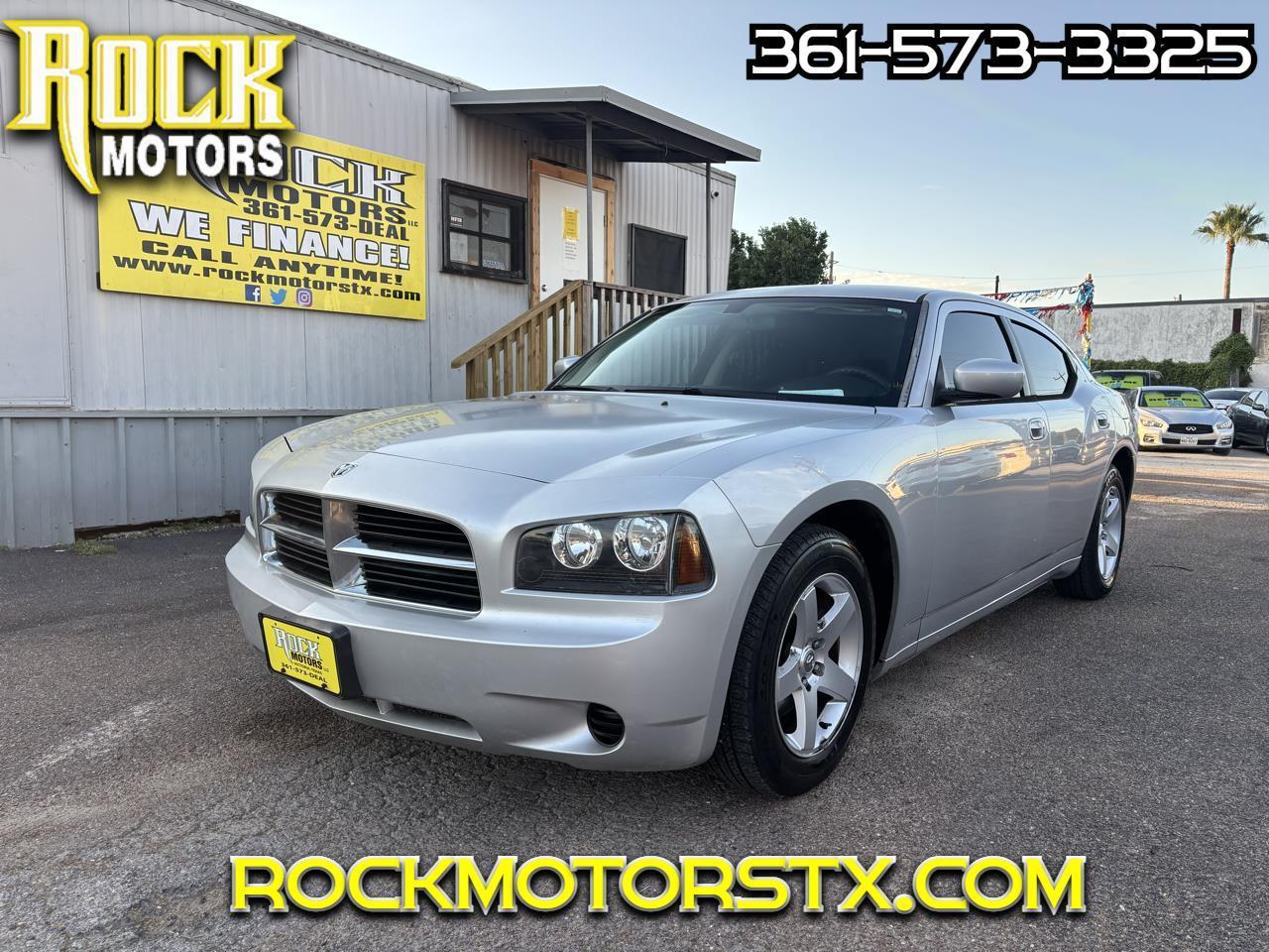 Dodge Charger 4dr Sdn RWD 2010