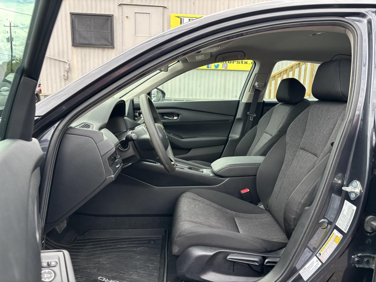 Honda Accord Sedan LX CVT 2025