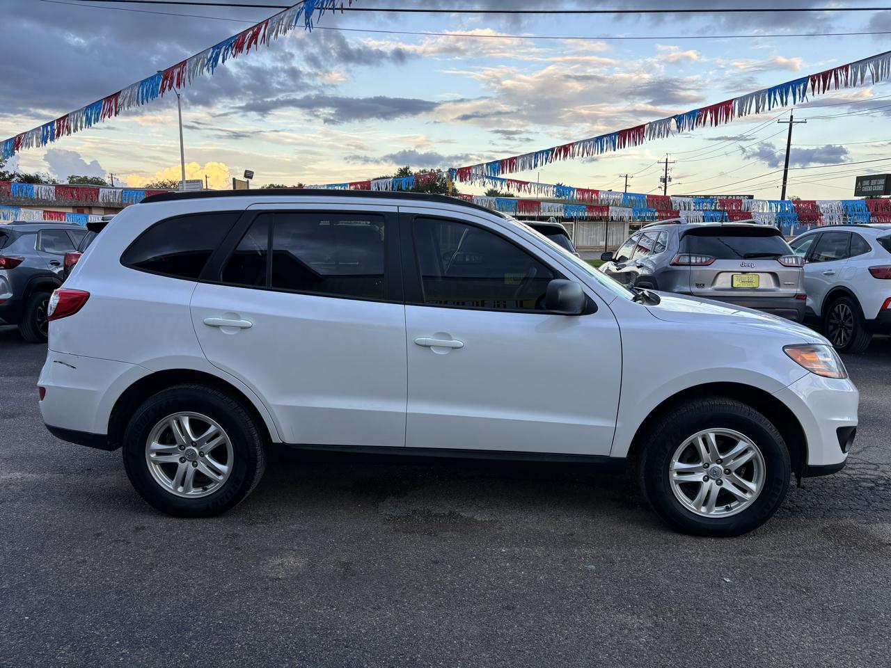 Hyundai Santa Fe FWD 4dr I4 Auto GLS 2011