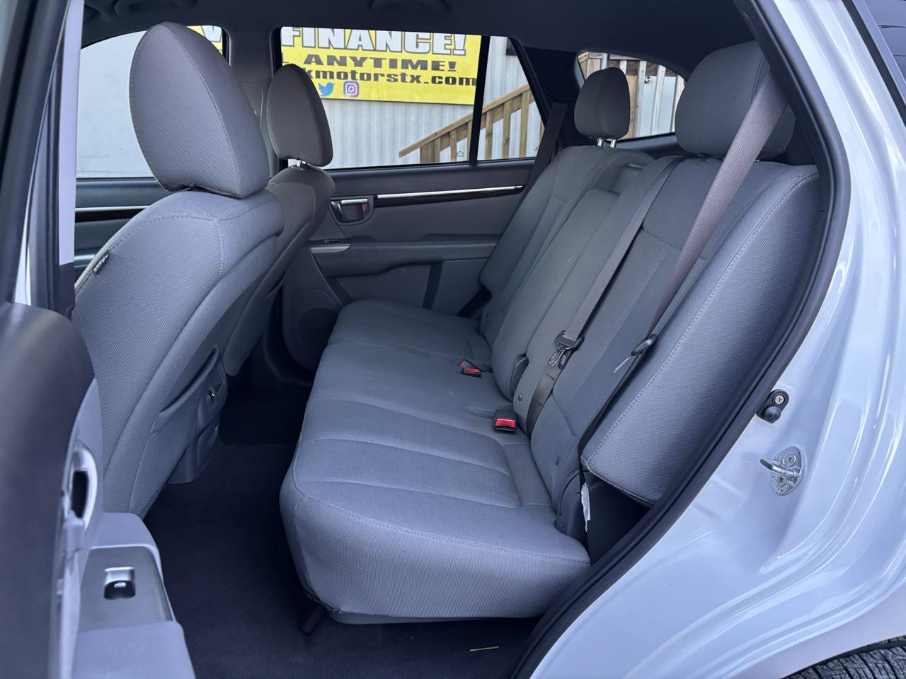 Hyundai Santa Fe FWD 4dr I4 Auto GLS 2011