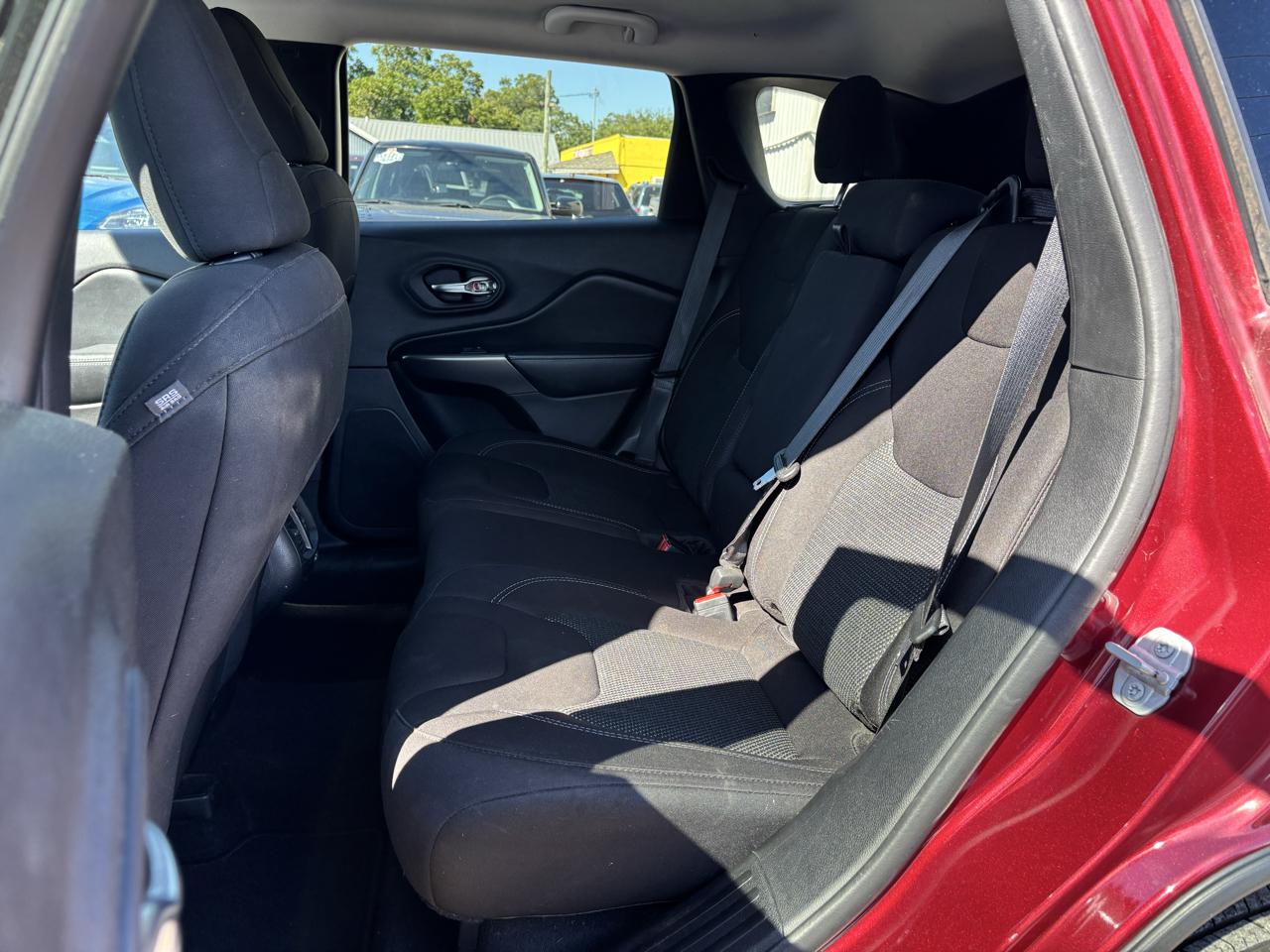 Jeep Cherokee Latitude FWD 2020