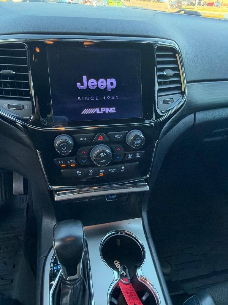 Jeep Grand Cherokee Laredo X 4x2 2021