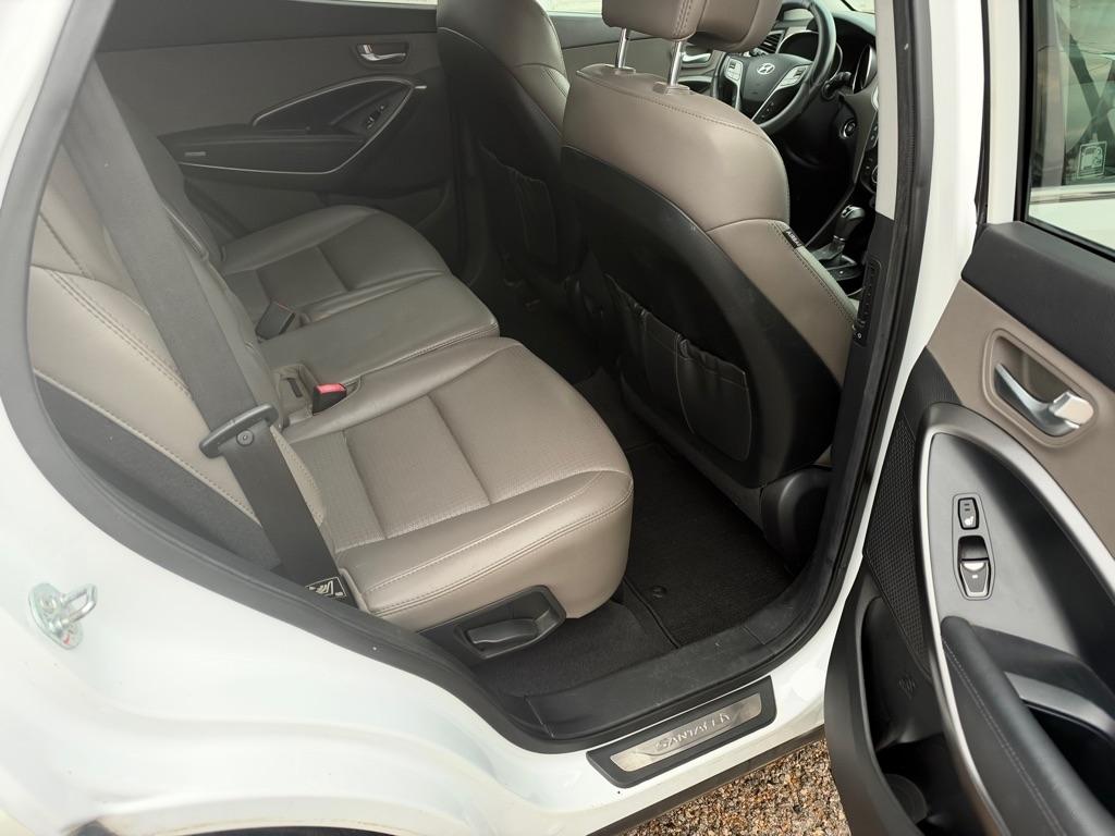 Hyundai Santa Fe FWD 4dr 2.0T Sport 2013