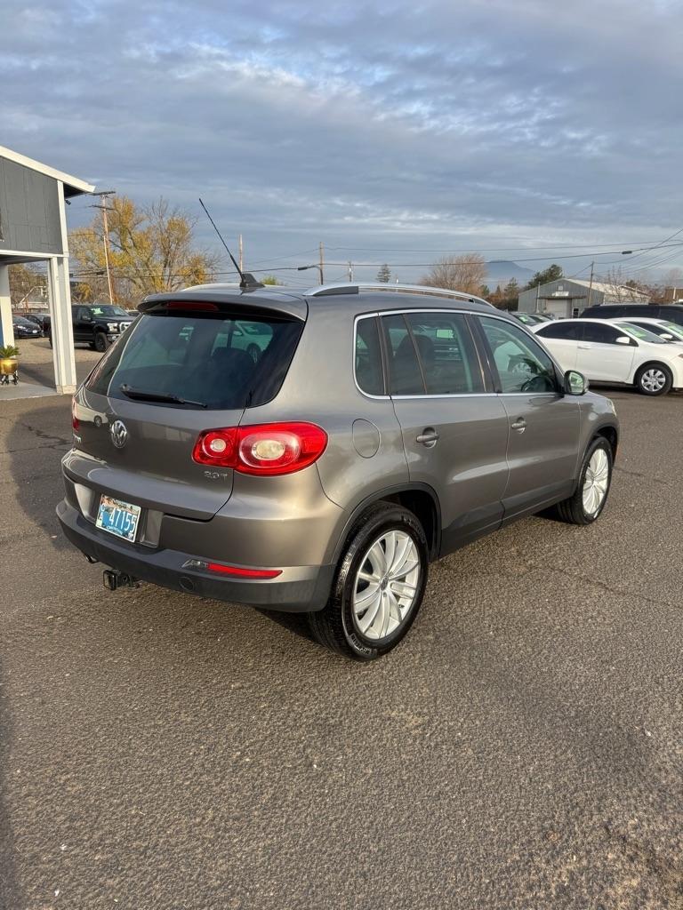 Volkswagen Tiguan SEL 2010