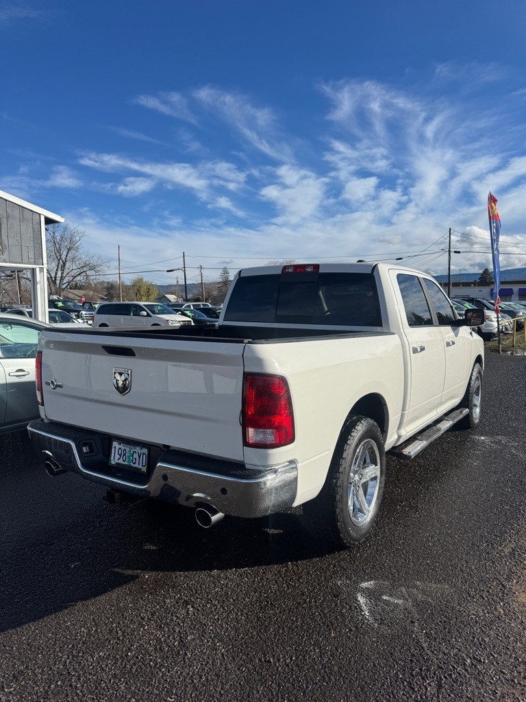 Dodge Ram 1500 SLT Crew Cab 2WD 2009