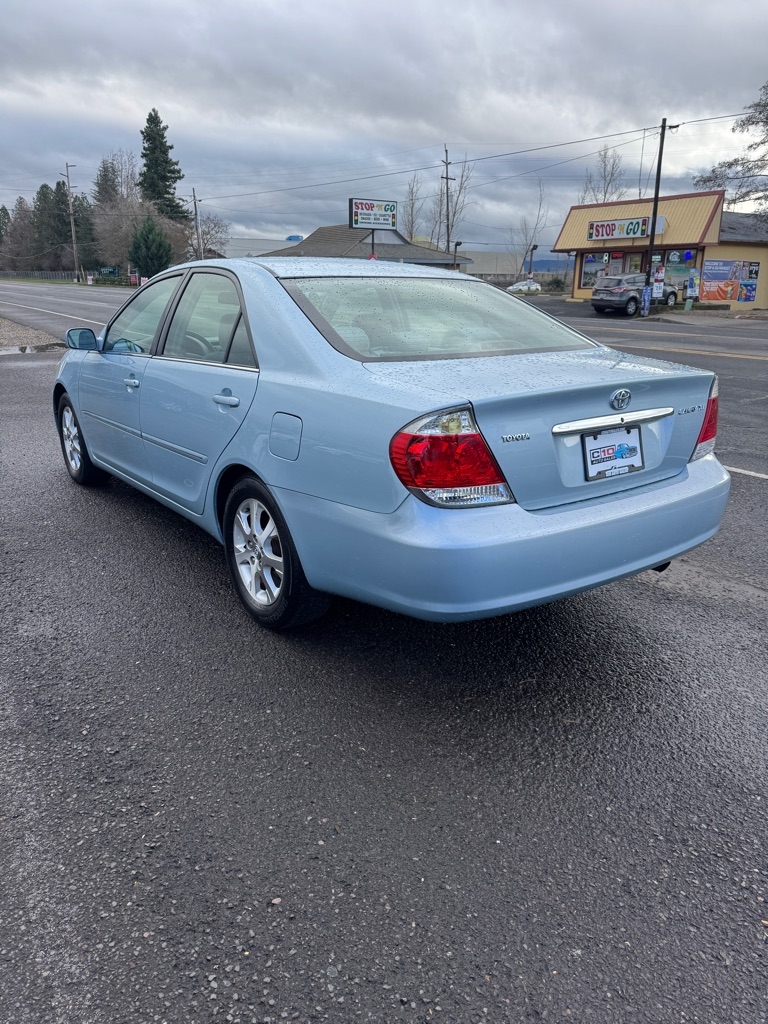 Toyota Camry LE 2006