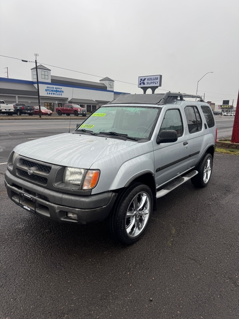 Nissan Xterra XE 2WD 2001