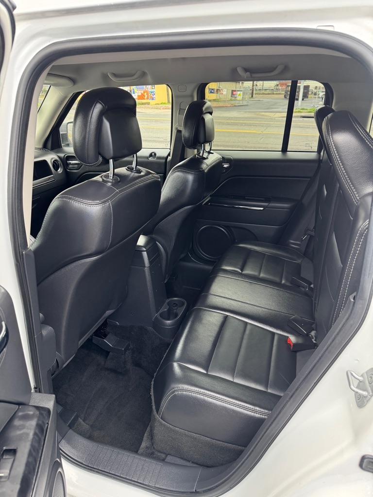 Jeep Patriot Limited 2WD 2012