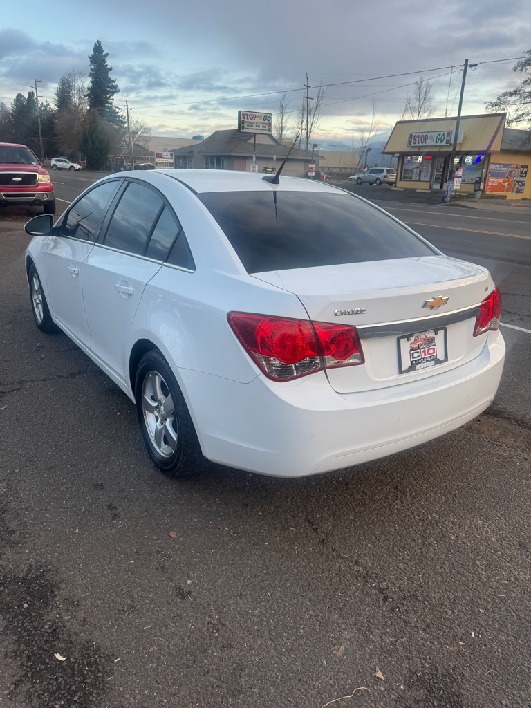 Chevrolet Cruze 1LT 2012