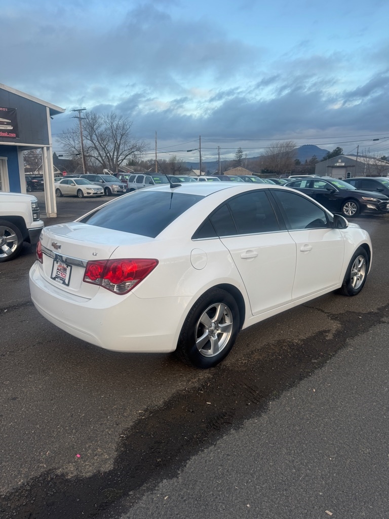 Chevrolet Cruze 1LT 2012