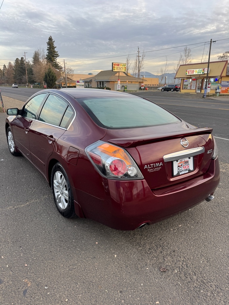 Nissan Altima 2.5 S 2012