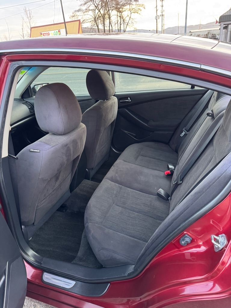 Nissan Altima 2.5 S 2012