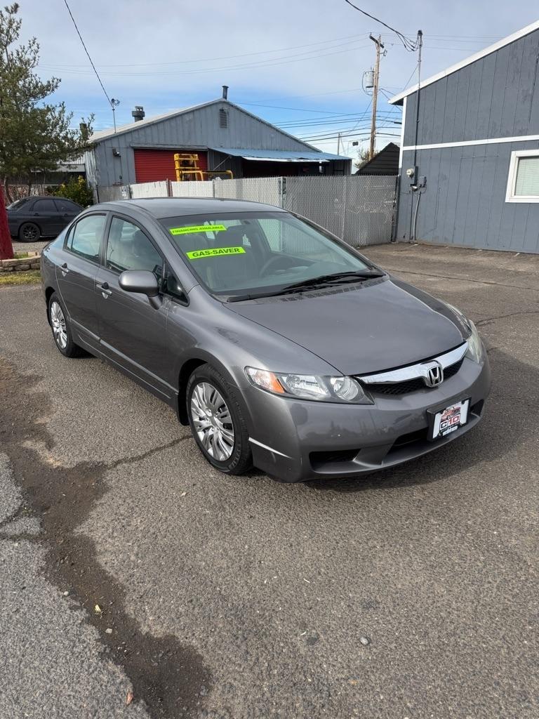 Honda Civic LX Sedan 5-Speed AT 2010