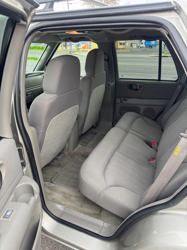 Chevrolet Blazer 4-Door 4WD LS 2004